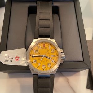 Victorinox Swiss Army Men's 'Active Convoy'